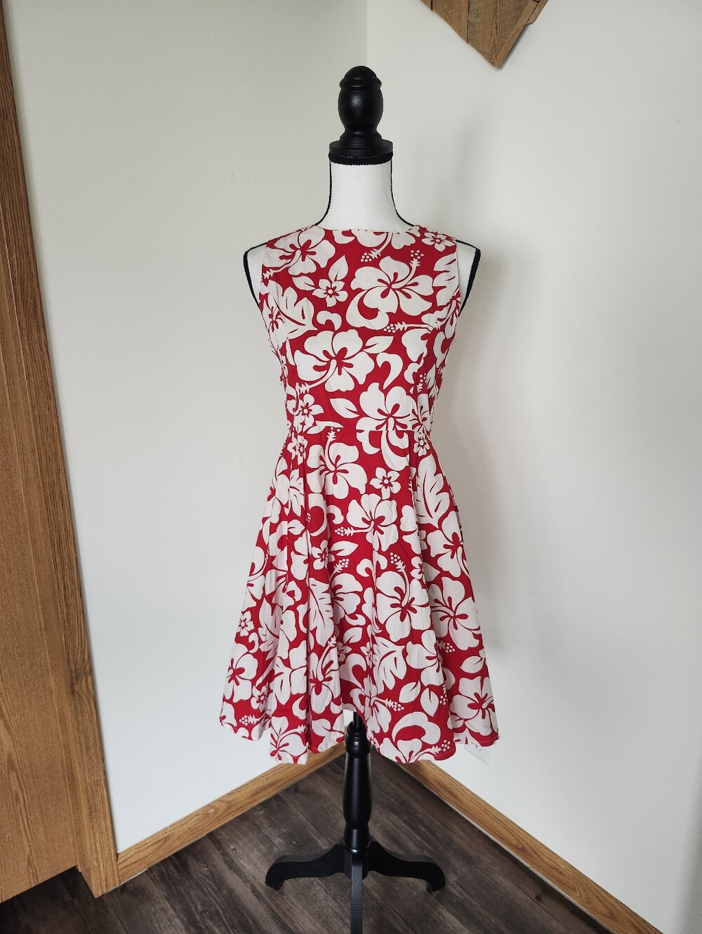 Hawaii Hangover Red Tropical Floral Fit and Flare Sun Dress - Picture 2 of 5